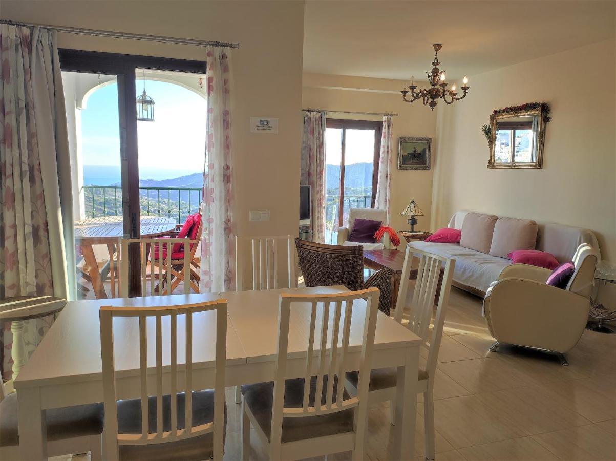 Lovely 2 Bedroom Apartment With Sea View, Frigiliana Exteriör bild