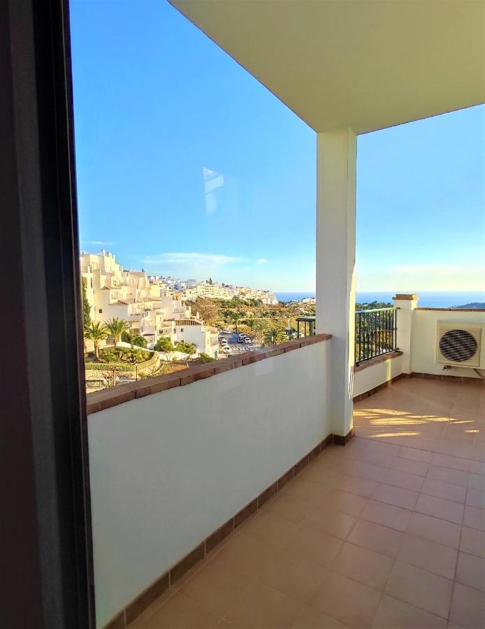 Lovely 2 Bedroom Apartment With Sea View, Frigiliana Exteriör bild