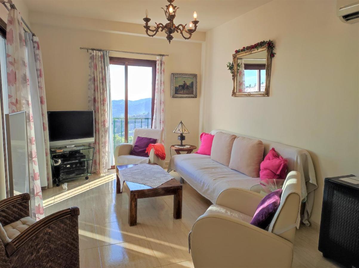Lovely 2 Bedroom Apartment With Sea View, Frigiliana Exteriör bild